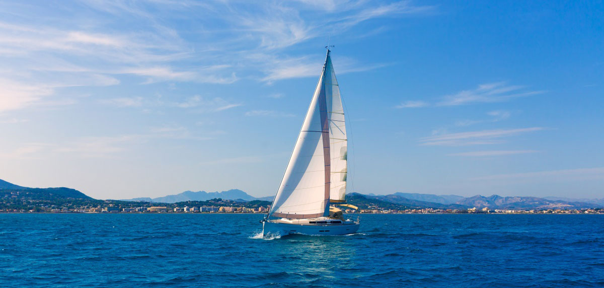 activity holidays spain, sailing from one of the marinas on the costa blanca